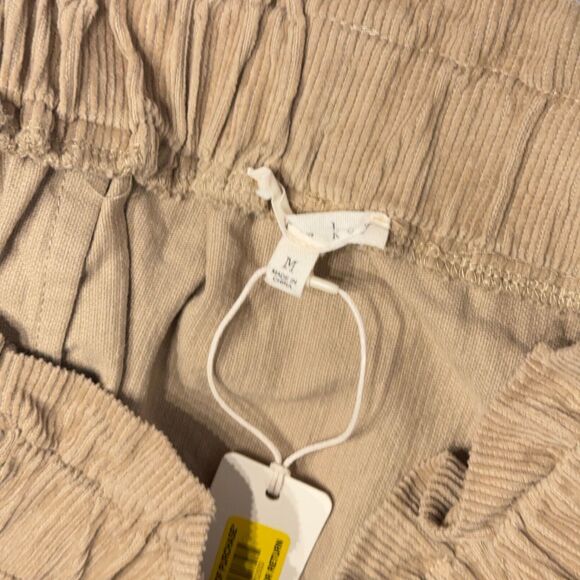 NWT $44 Copper Key Dillard’s Corduroy Mini Skirt Brown Sand Women’s Size M (A6) - Picture 7 of 9